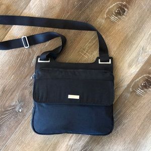 Baggalini medium crossbody